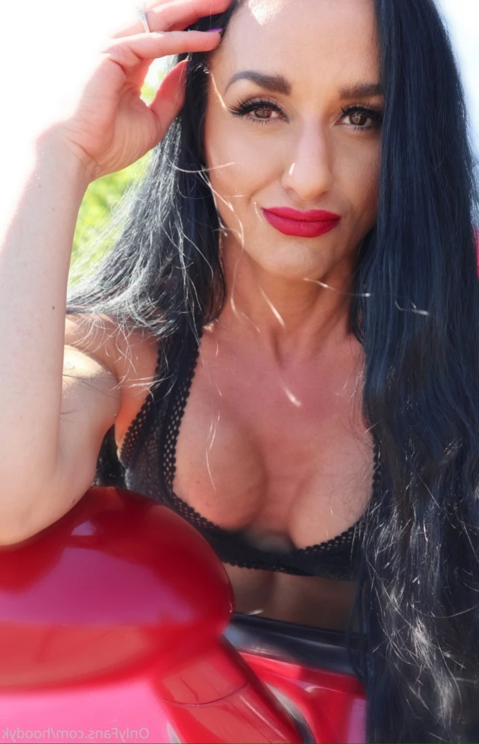 Kat [ hoodyk ] Onlyfans leaked photo 15629914 on Hotleaks.tv