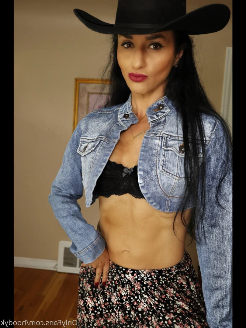 Kat [ hoodyk ] Onlyfans leaked photo 15989303 on Hotleaks.tv