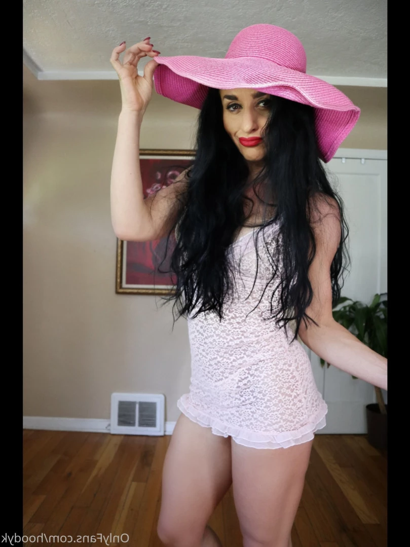 Kat [ hoodyk ] Onlyfans leaked photo 16135445 on Hotleaks.tv