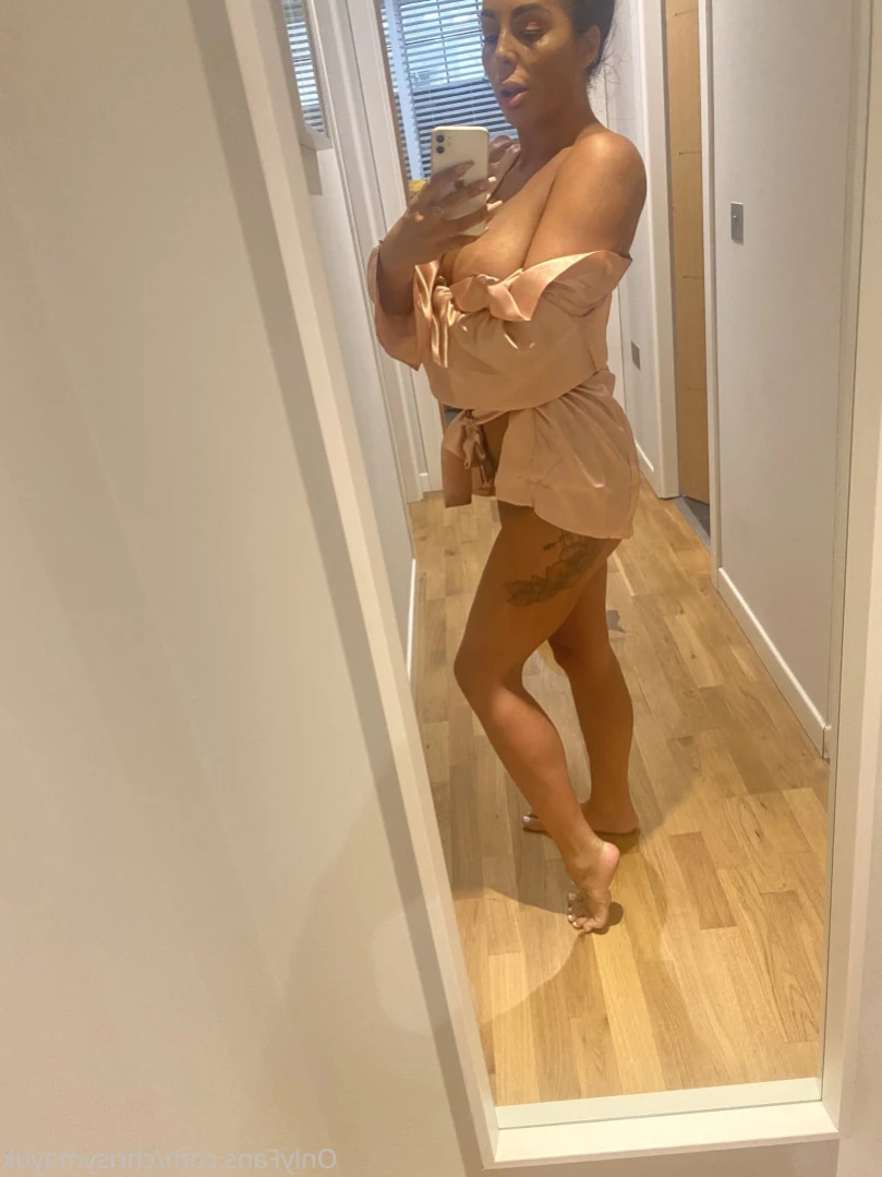 Christina 🌸 [ christinamay_uk ] Onlyfans leaked photo 14186833 on Hotleaks.tv