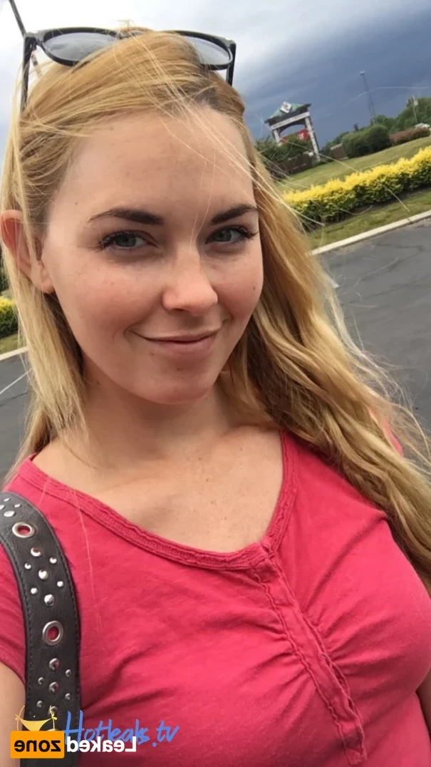 Bailey Rayne [ baileyrayne ] Onlyfans leaked photo 16019540 on Hotleaks.tv