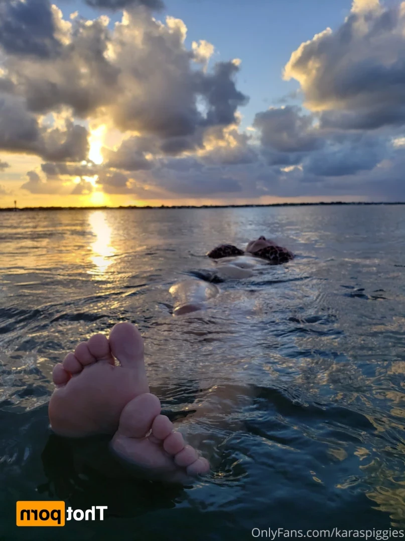karaspiggies Onlyfans leaked photo 12938009 on Hotleaks.tv
