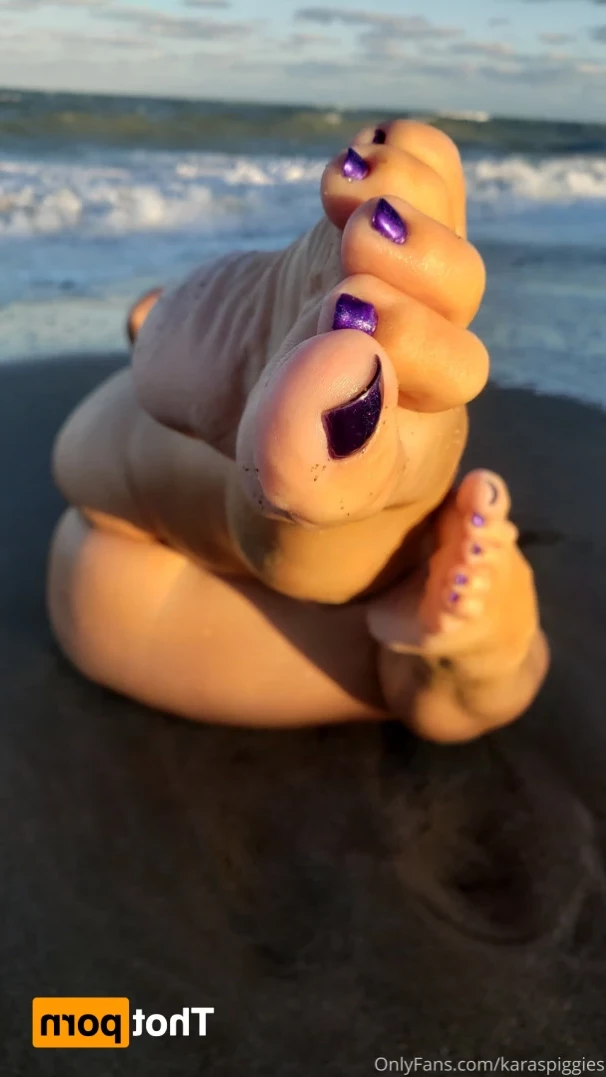 karaspiggies Onlyfans leaked photo 14186007 on Hotleaks.tv
