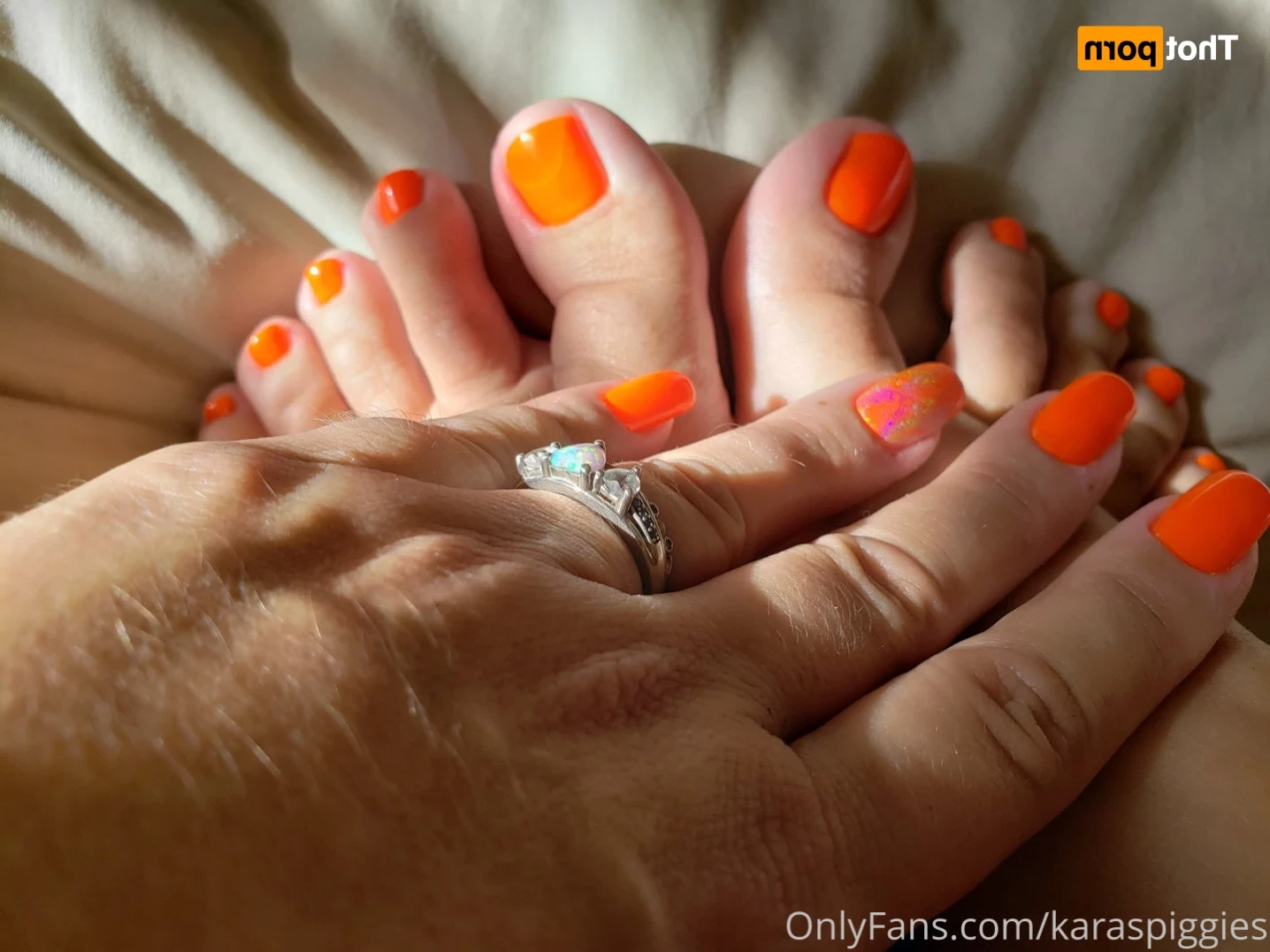 karaspiggies Onlyfans leaked photo 14567374 on Hotleaks.tv