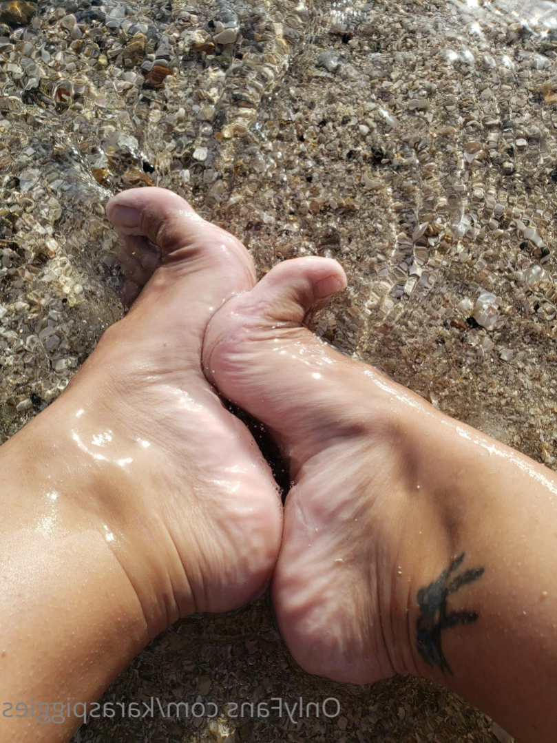karaspiggies Onlyfans leaked photo 15869579 on Hotleaks.tv