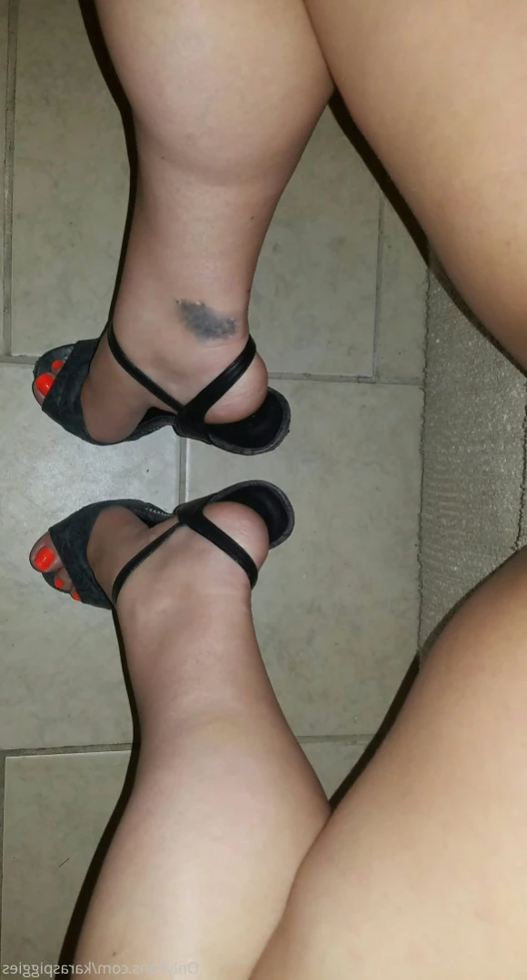 karaspiggies Onlyfans leaked photo 16085949 on Hotleaks.tv