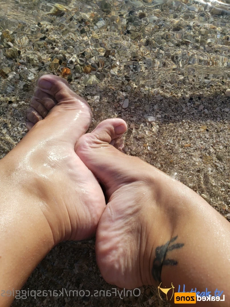 karaspiggies Onlyfans leaked photo 16465830 on Hotleaks.tv