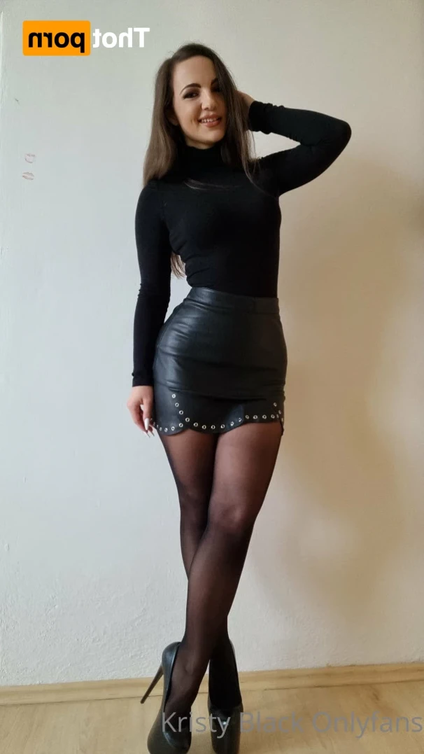 Kristy Black [ kristyblack ] Onlyfans leaked photo 14177616 on Hotleaks.tv