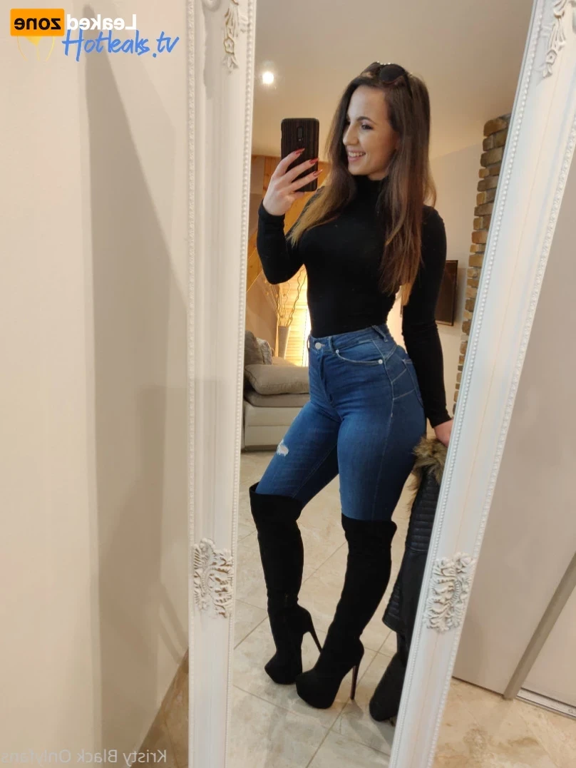 Kristy Black [ kristyblack ] Onlyfans leaked photo 14367865 on Hotleaks.tv