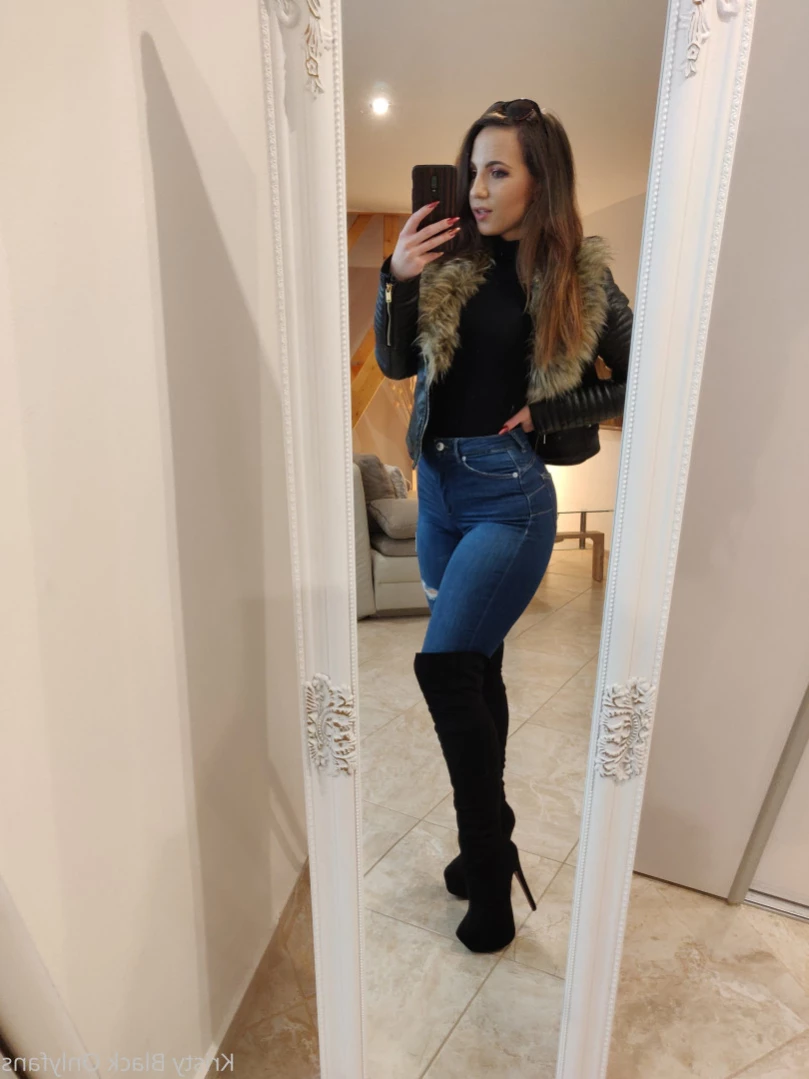 Kristy Black [ kristyblack ] Onlyfans leaked photo 14412875 on Hotleaks.tv