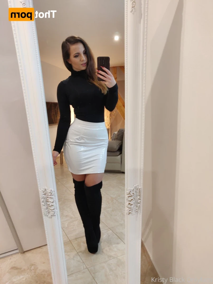 Kristy Black [ kristyblack ] Onlyfans leaked photo 15552552 on Hotleaks.tv