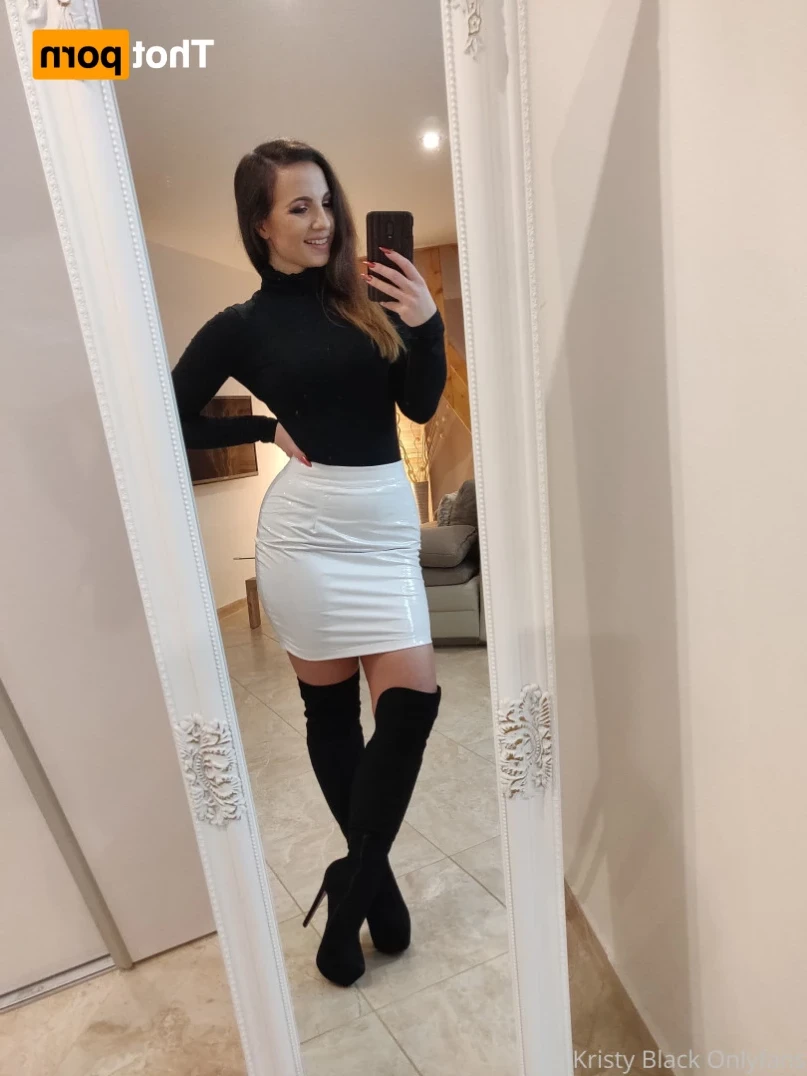Kristy Black [ kristyblack ] Onlyfans leaked photo 15727633 on Hotleaks.tv