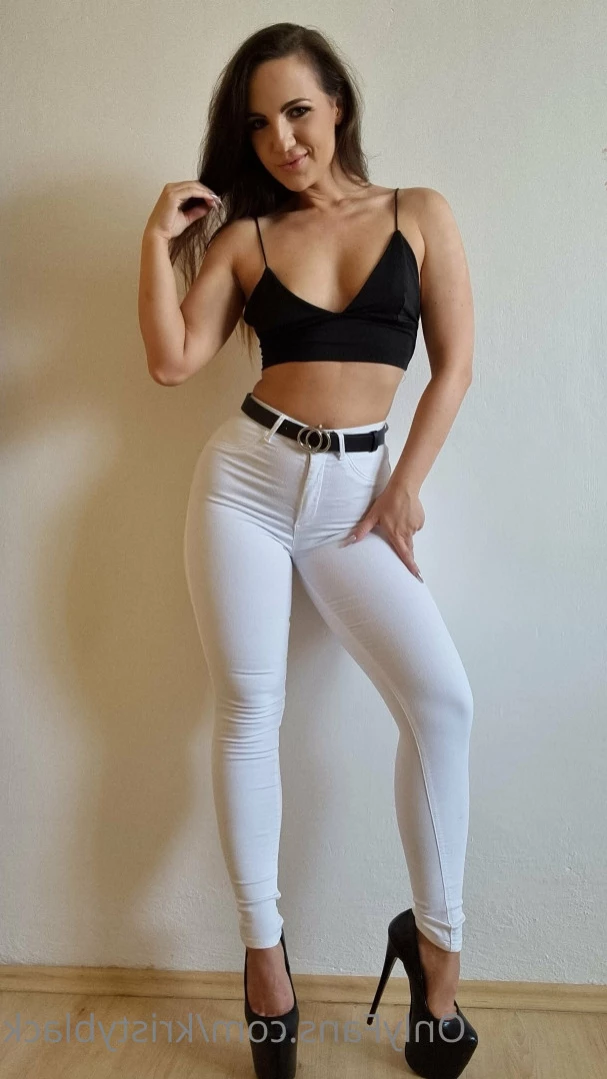 Kristy Black [ kristyblack ] Onlyfans leaked photo 15910420 on Hotleaks.tv