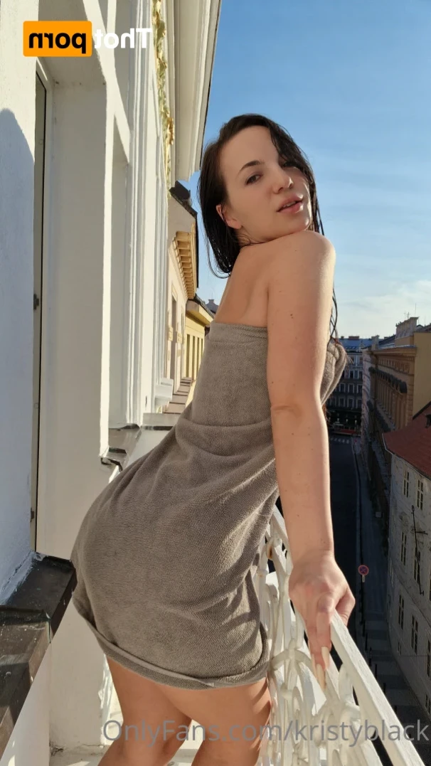 Kristy Black [ kristyblack ] Onlyfans leaked photo 16457152 on Hotleaks.tv