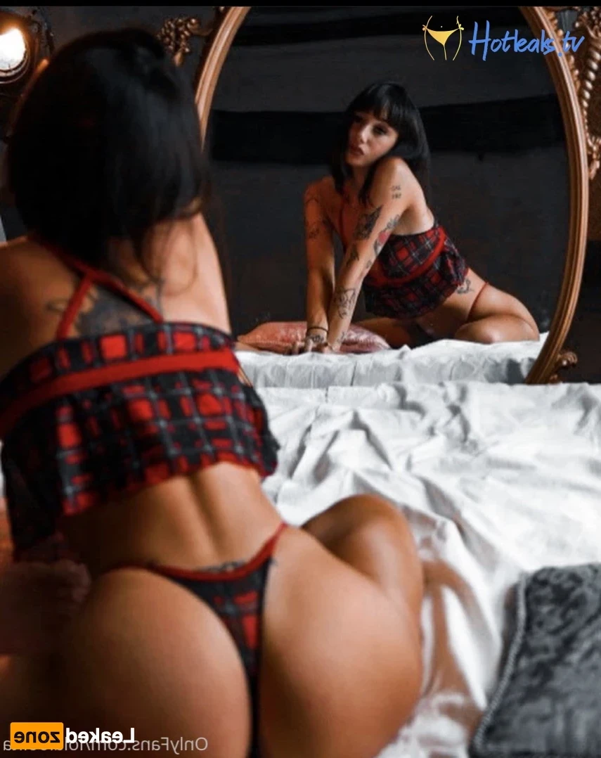 Cleos🦶🏻🍑❤️ [ cleos8 ] Onlyfans leaked photo 15031220 on Hotleaks.tv