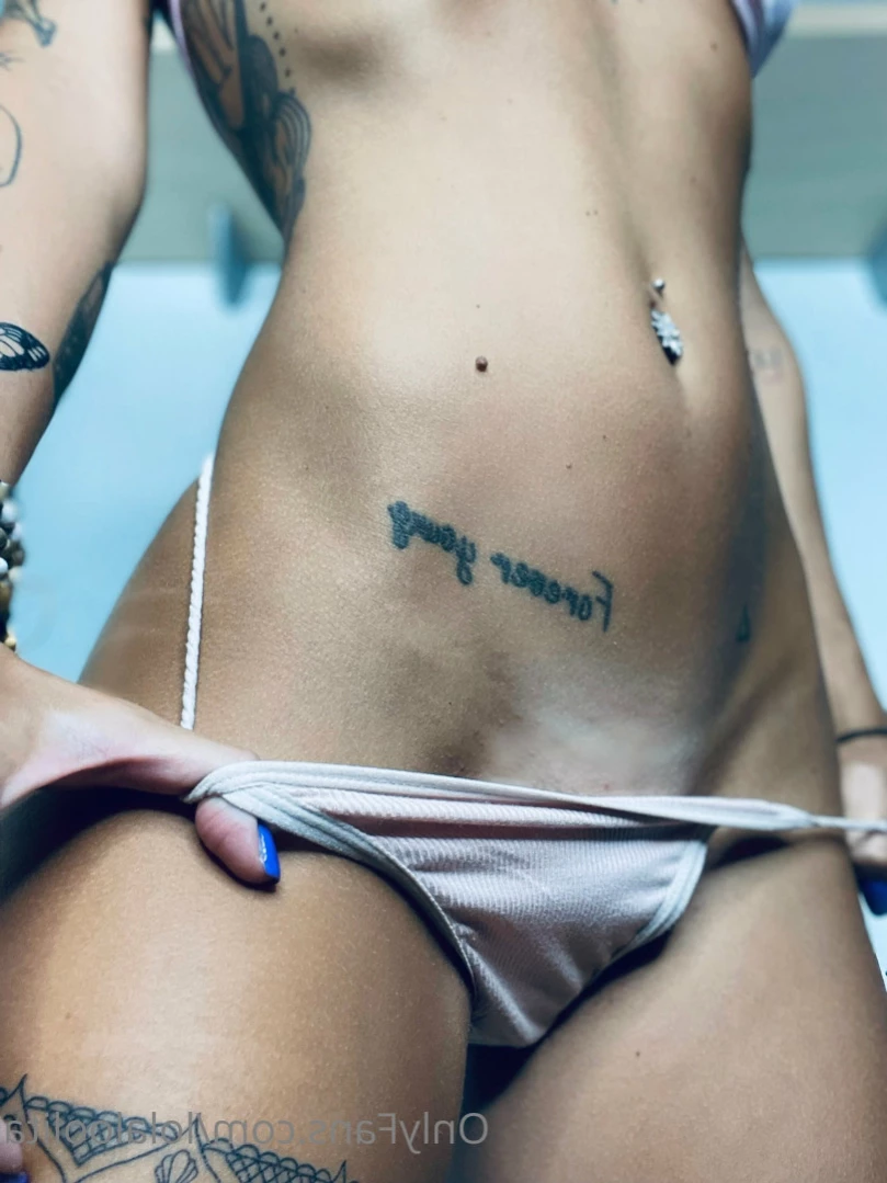 Cleos🦶🏻🍑❤️ [ cleos8 ] Onlyfans leaked photo 15720351 on Hotleaks.tv