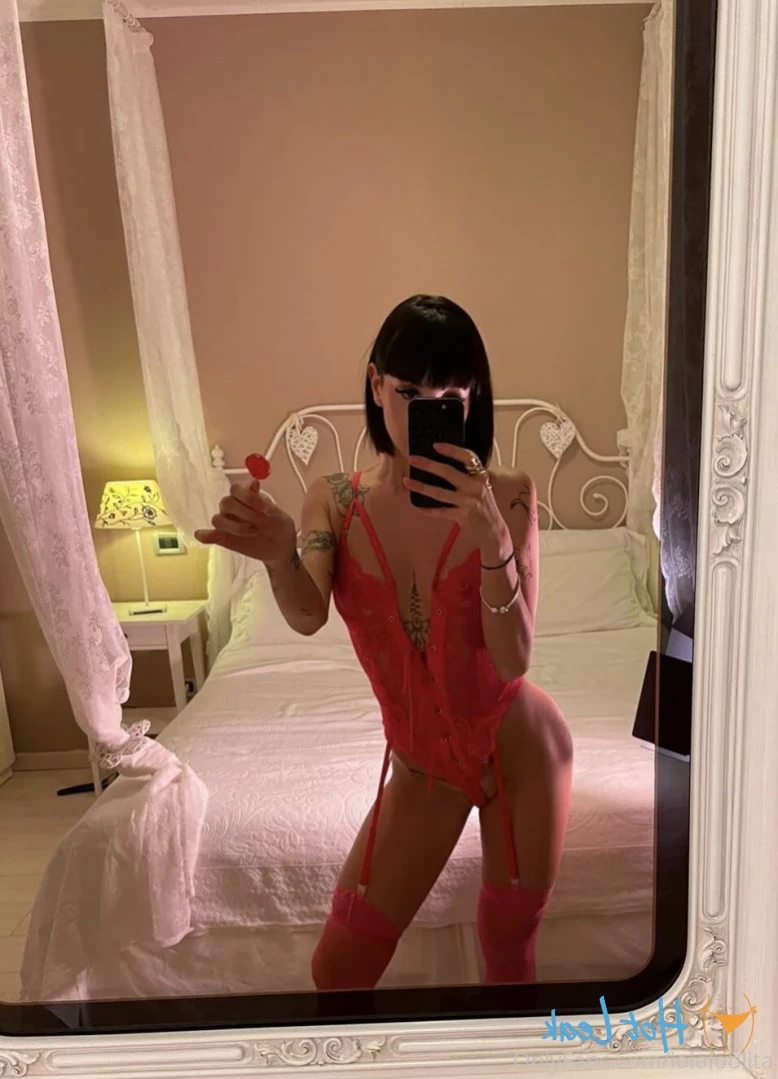 Cleos🦶🏻🍑❤️ [ cleos8 ] Onlyfans leaked photo 16424578 on Hotleaks.tv
