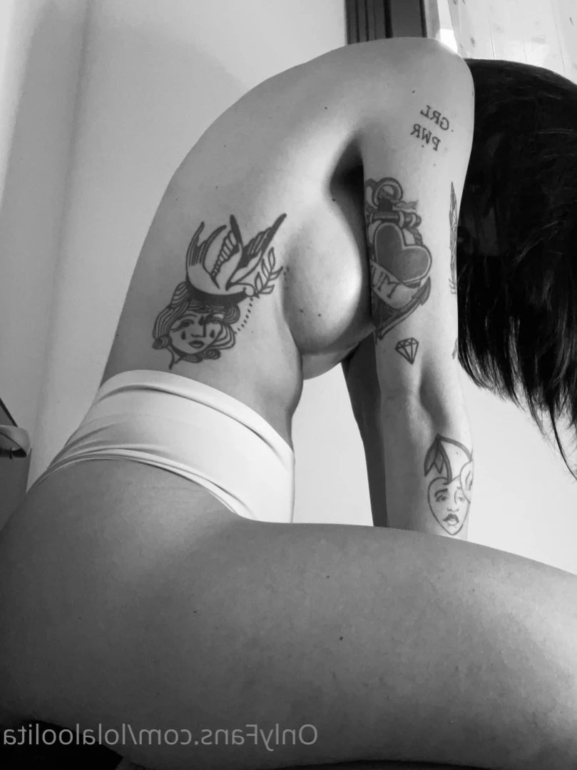 Cleos🦶🏻🍑❤️ [ cleos8 ] Onlyfans leaked photo 16424585 on Hotleaks.tv