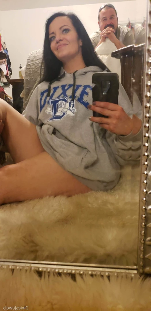 Trinitie ♐️🌙☪️Dixiesjewels [ dixiesjewels ] Onlyfans leaked photo 14843131 on Hotleaks.tv