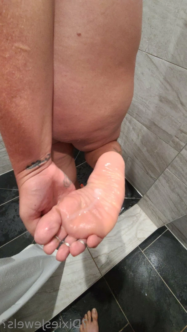 Trinitie ♐️🌙☪️Dixiesjewels [ dixiesjewels ] Onlyfans leaked photo 16351720 on Hotleaks.tv