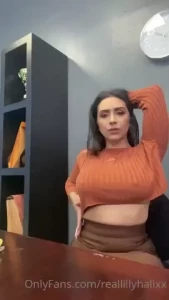 Lilly Hall [ reallillyhallxx ] Onlyfans leaked video 18369755 on Hotleaks.tv