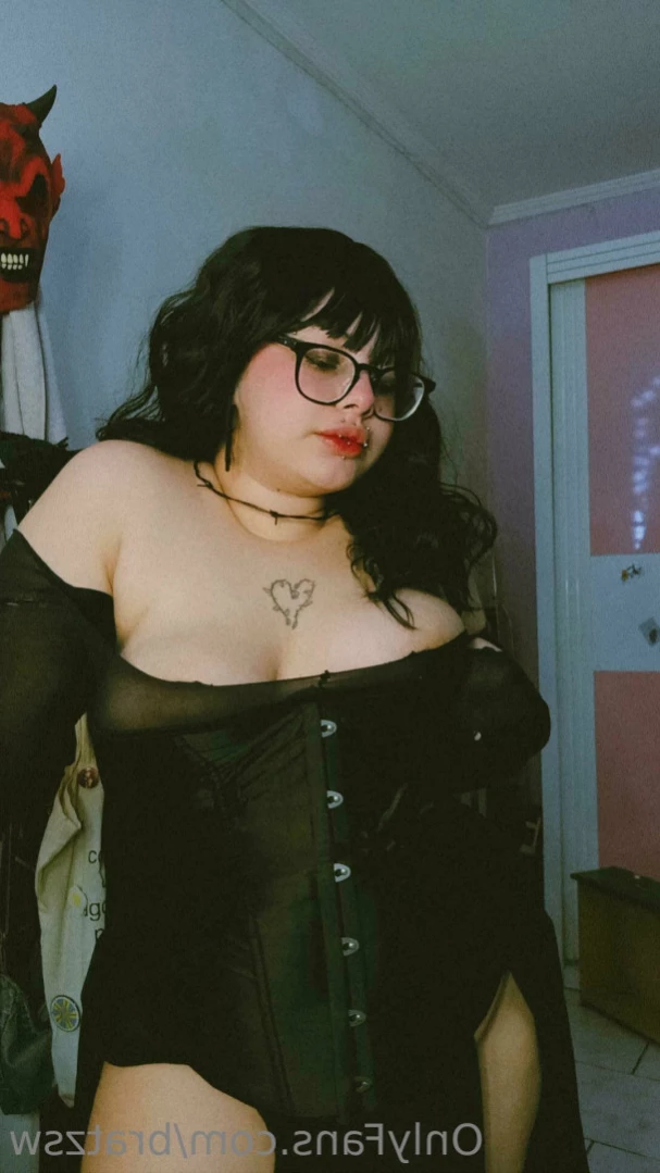 Lin 🍑 [ bratzsw ] Onlyfans leaked photo 12350407 on Hotleaks.tv