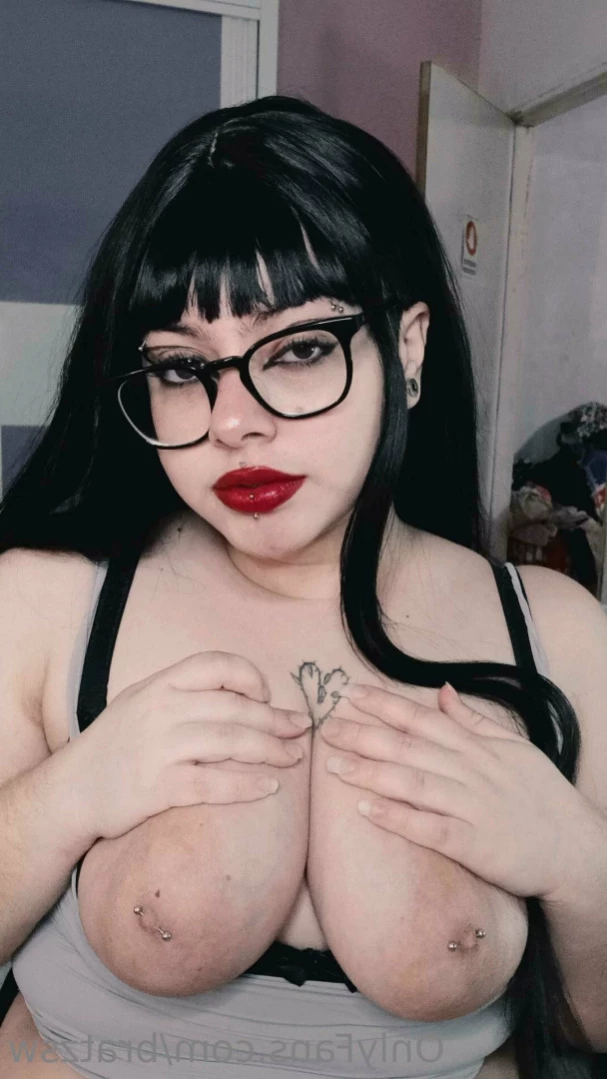 Lin 🍑 [ bratzsw ] Onlyfans leaked photo 12414307 on Hotleaks.tv
