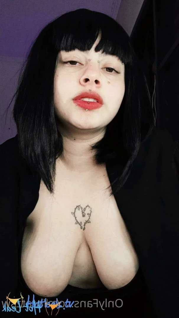 Lin 🍑 [ bratzsw ] Onlyfans leaked photo 13330191 on Hotleaks.tv