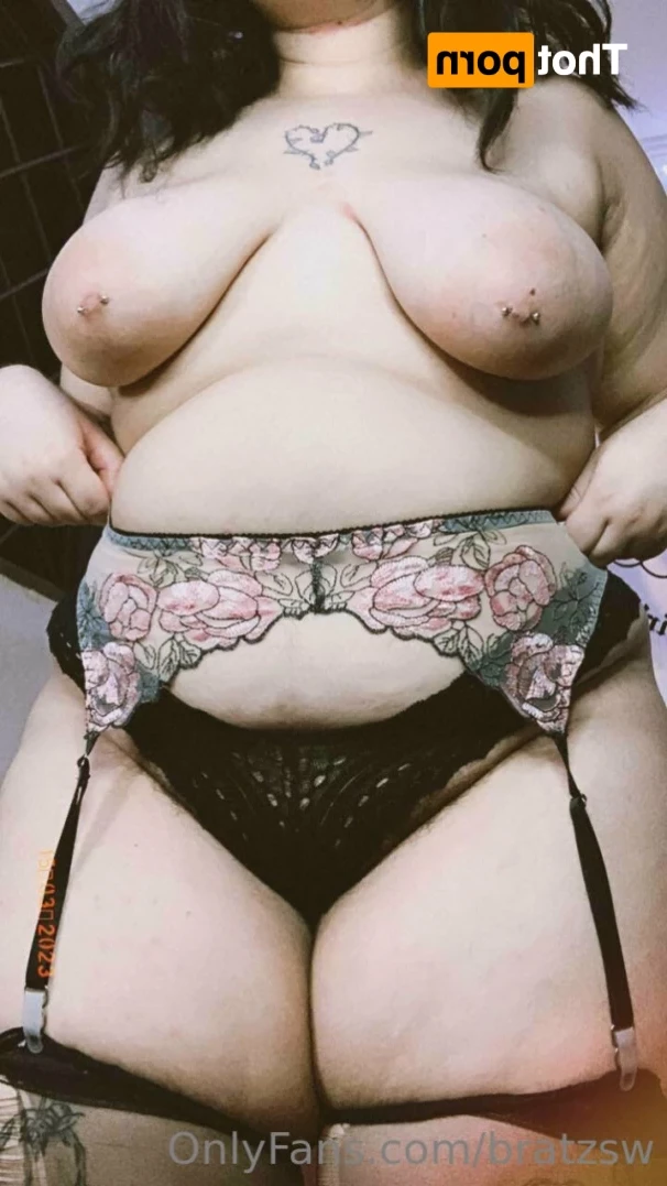 Lin 🍑 [ bratzsw ] Onlyfans leaked photo 15852988 on Hotleaks.tv