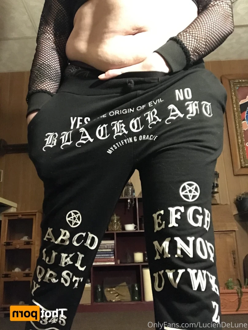 hairy alt bby [ luciendelune ] Onlyfans leaked photo 13249349 on Hotleaks.tv