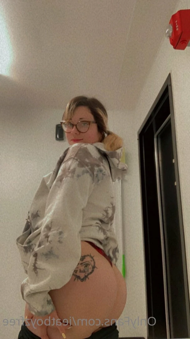 Ieatboyz [ ieatboyzfree ] Onlyfans leaked photo 11842830 on Hotleaks.tv