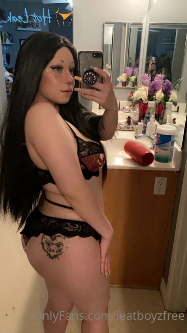 Ieatboyz [ ieatboyzfree ] Onlyfans leaked photo 14150633 on Hotleaks.tv