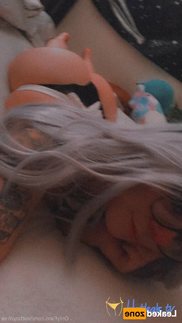 Ieatboyz [ ieatboyzfree ] Onlyfans leaked photo 14930855 on Hotleaks.tv