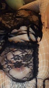 16296851