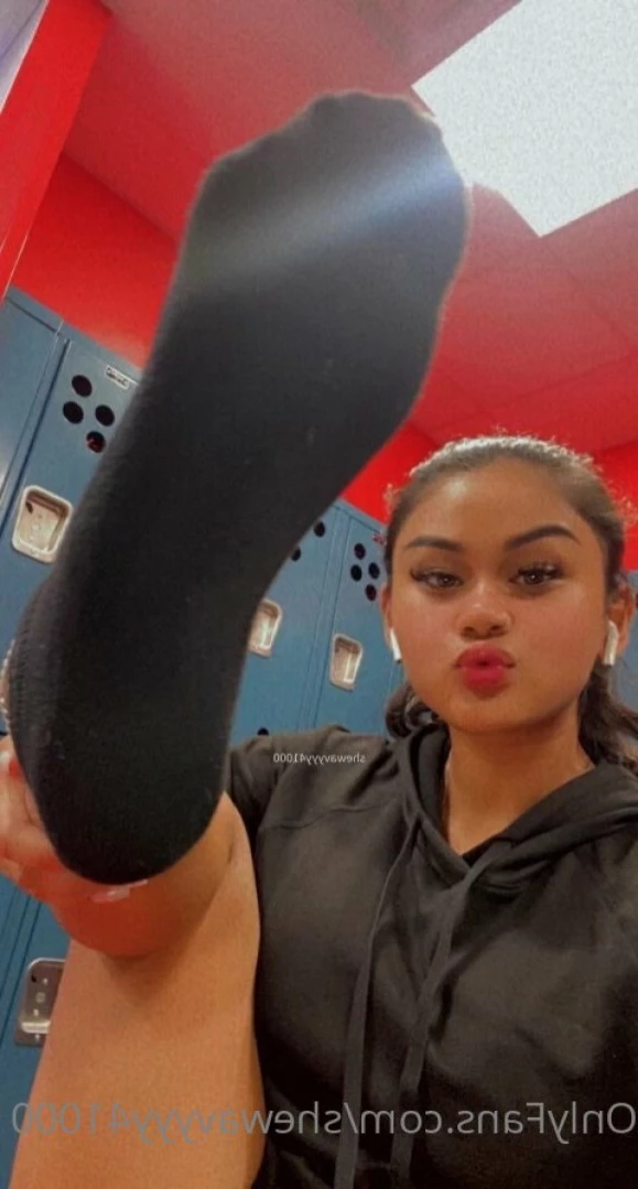 𝒮𝒽𝑒𝓌𝒶𝓋𝓎𝓎𝓎🥀 [ shewavyyy41000 ] Onlyfans leaked photo 12057164 on Hotleaks.tv