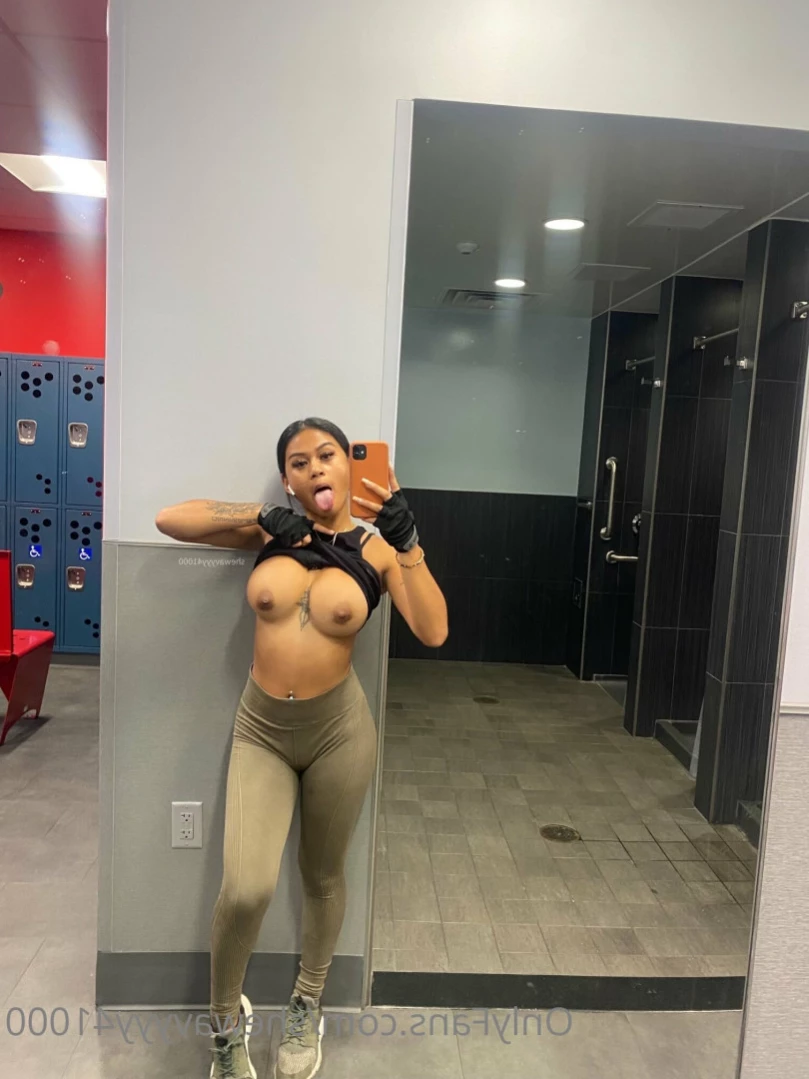 𝒮𝒽𝑒𝓌𝒶𝓋𝓎𝓎𝓎🥀 [ shewavyyy41000 ] Onlyfans leaked photo 13356565 on Hotleaks.tv
