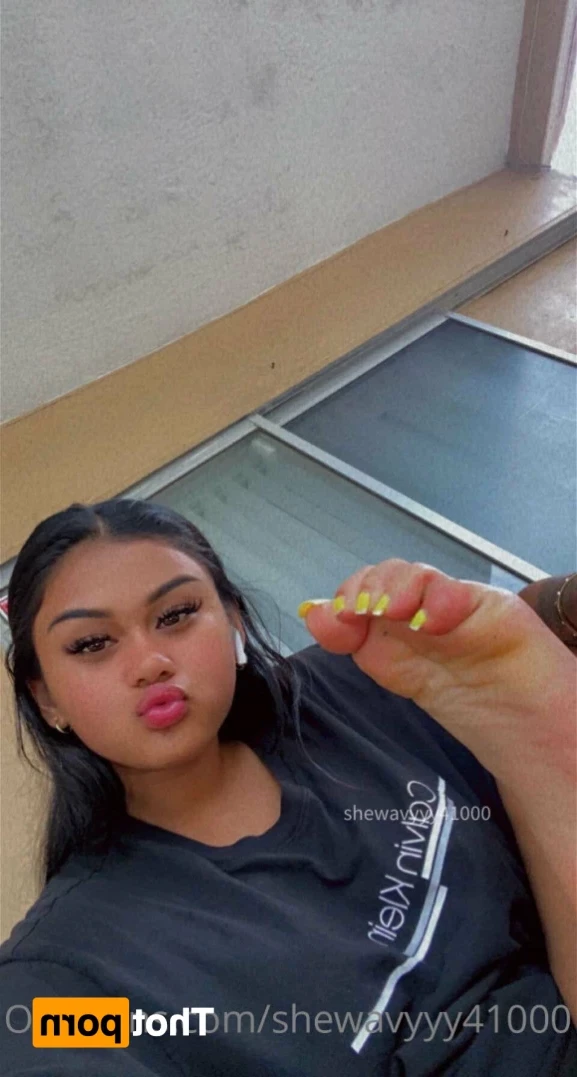 𝒮𝒽𝑒𝓌𝒶𝓋𝓎𝓎𝓎🥀 [ shewavyyy41000 ] Onlyfans leaked photo 14808043 on Hotleaks.tv