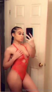 1725272