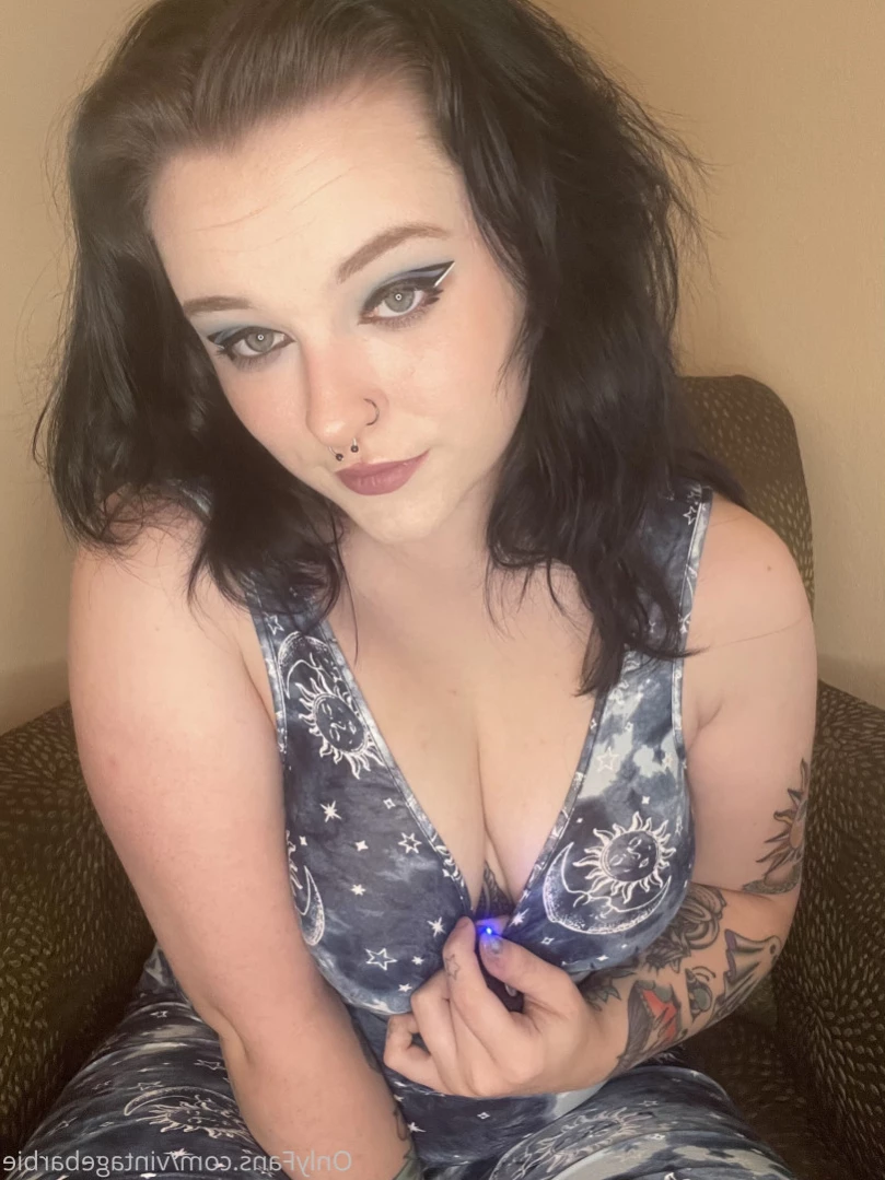 🤍 Mama Liv VIP!  🤍 [ vintagebarbie ] Onlyfans leaked photo 11935906 on Hotleaks.tv