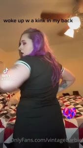 15573637