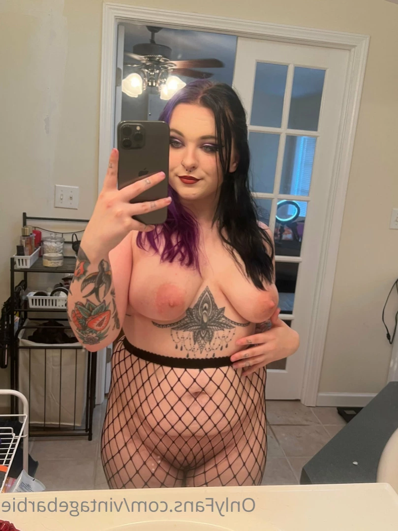 🤍 Mama Liv VIP!  🤍 [ vintagebarbie ] Onlyfans leaked photo 16147572 on Hotleaks.tv