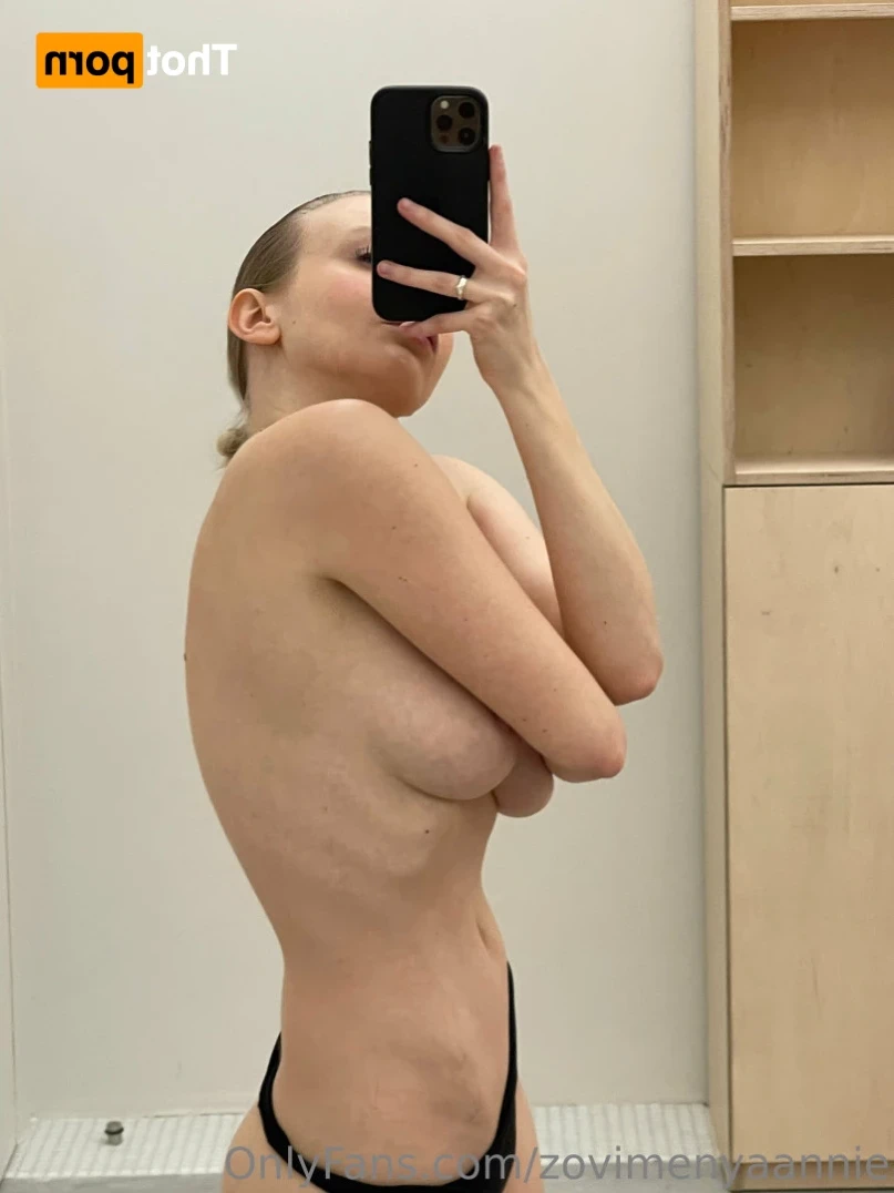 annie [ zovimenyaannie ] Onlyfans leaked photo 12091172 on Hotleaks.tv