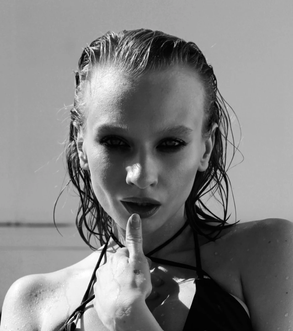 annie [ zovimenyaannie ] Onlyfans leaked photo 13157737 on Hotleaks.tv