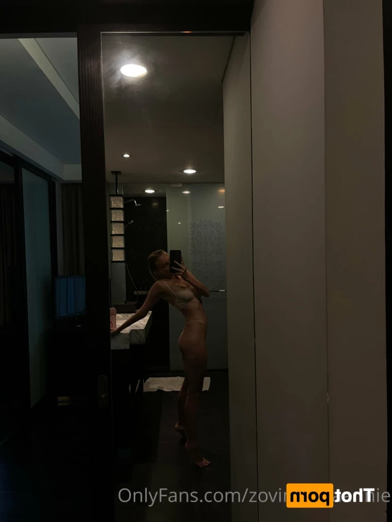 annie [ zovimenyaannie ] Onlyfans leaked photo 13322355 on Hotleaks.tv