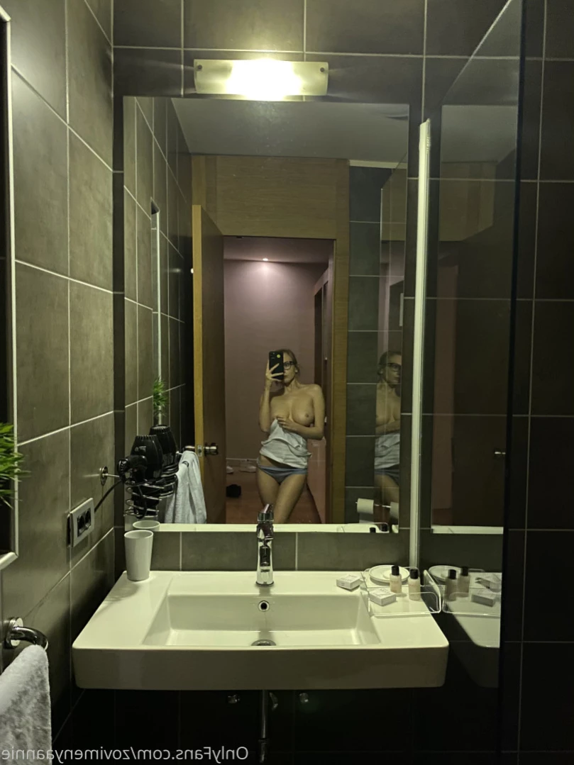 annie [ zovimenyaannie ] Onlyfans leaked photo 14797279 on Hotleaks.tv