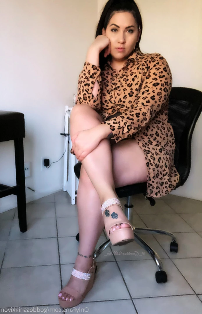 Nikki Von [ nikkivonnails ] Onlyfans leaked photo 15848966 on Hotleaks.tv