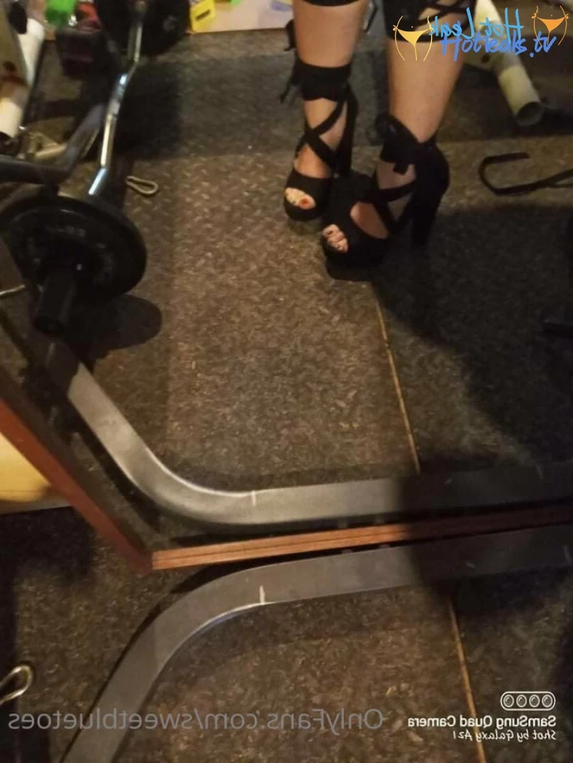 sweetbluetoes Onlyfans leaked photo 10919851 on Hotleaks.tv