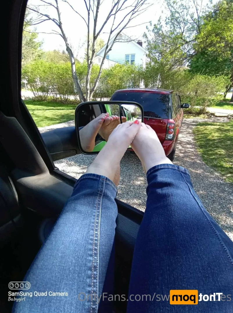 sweetbluetoes Onlyfans leaked photo 11036732 on Hotleaks.tv