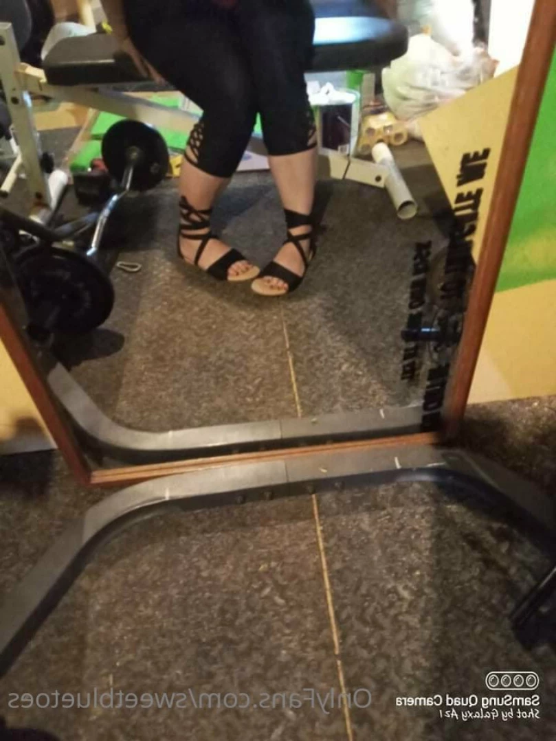 sweetbluetoes Onlyfans leaked photo 11582683 on Hotleaks.tv