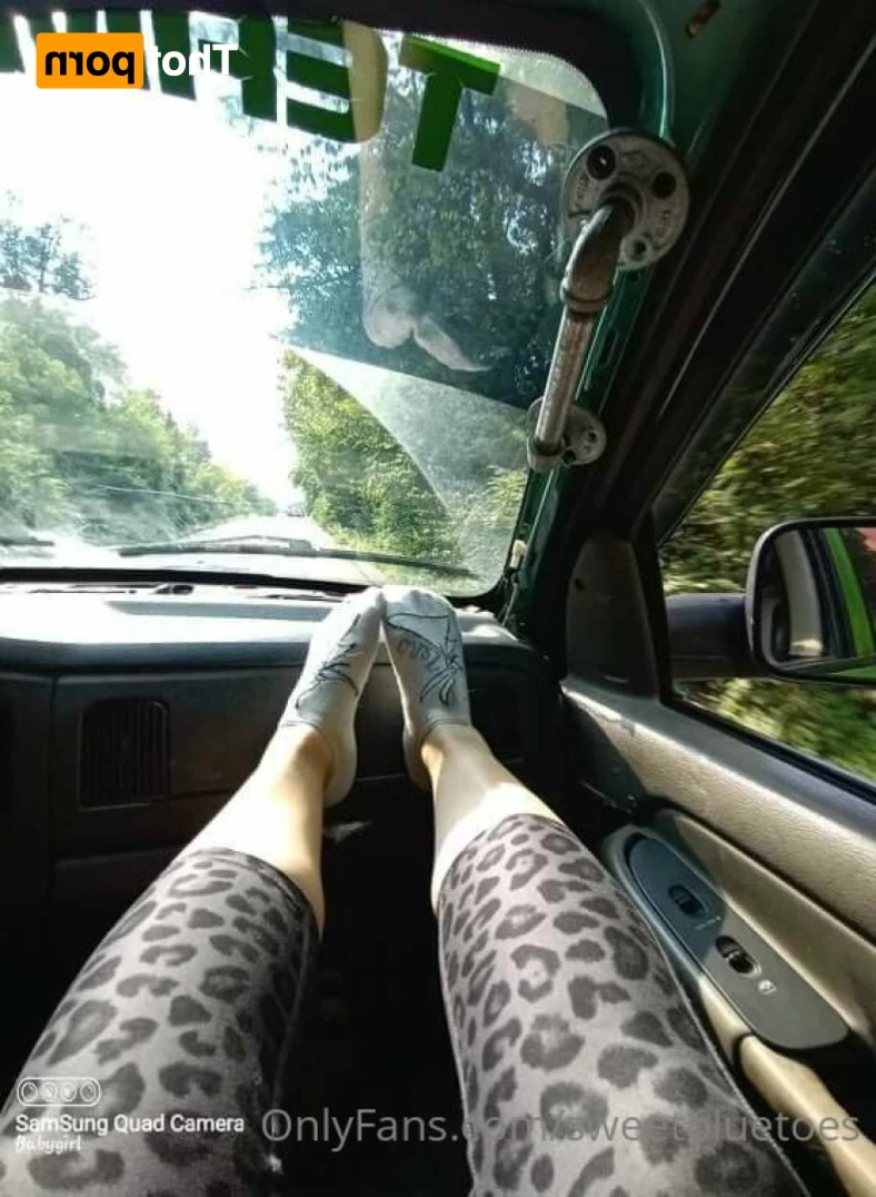 sweetbluetoes Onlyfans leaked photo 11662243 on Hotleaks.tv